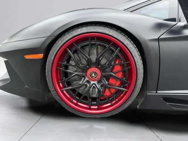 2017 Lamborghini Aventador LP740-4S