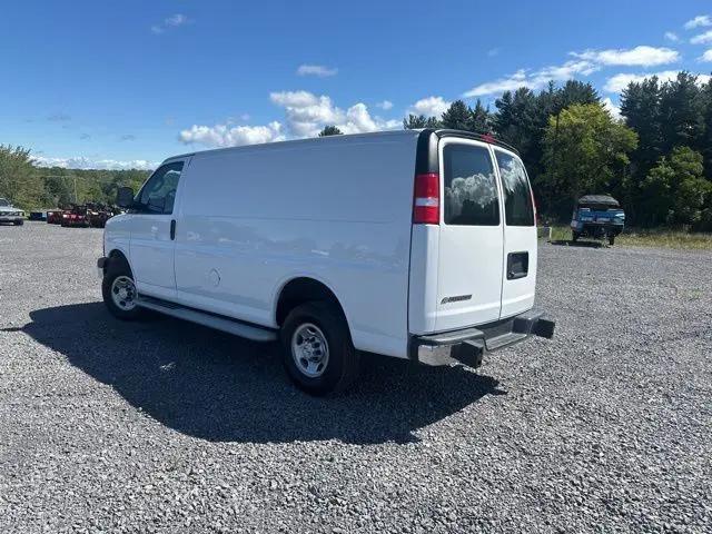 2023 Chevrolet Express Cargo Van RWD 2500 Regular Wheelbase WT
