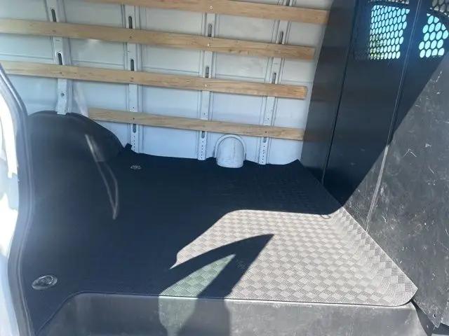 2023 Chevrolet Express Cargo Van RWD 2500 Regular Wheelbase WT