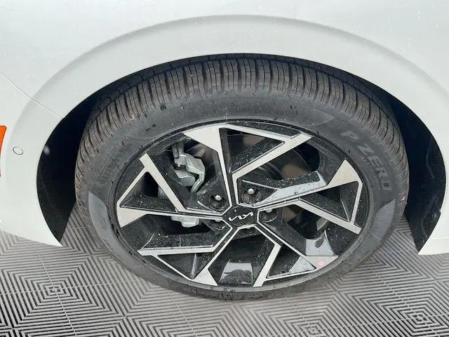 2026 Kia K5 EX