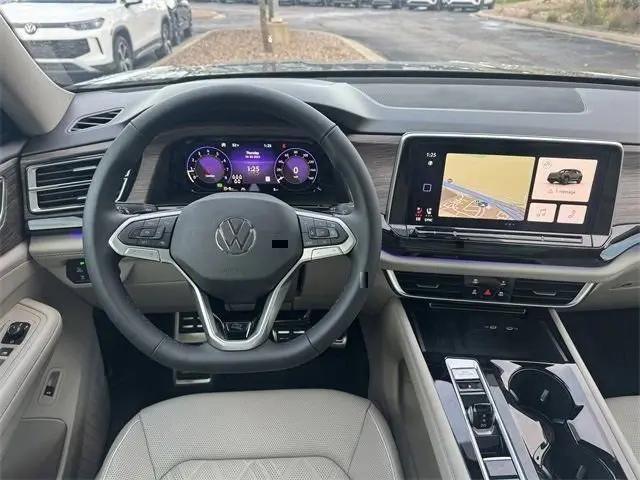 2026 Volkswagen Atlas SEL Premium R-Line