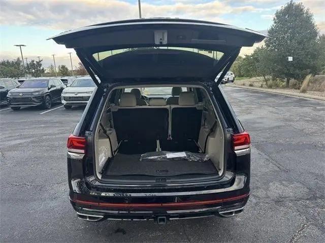 2026 Volkswagen Atlas SEL Premium R-Line