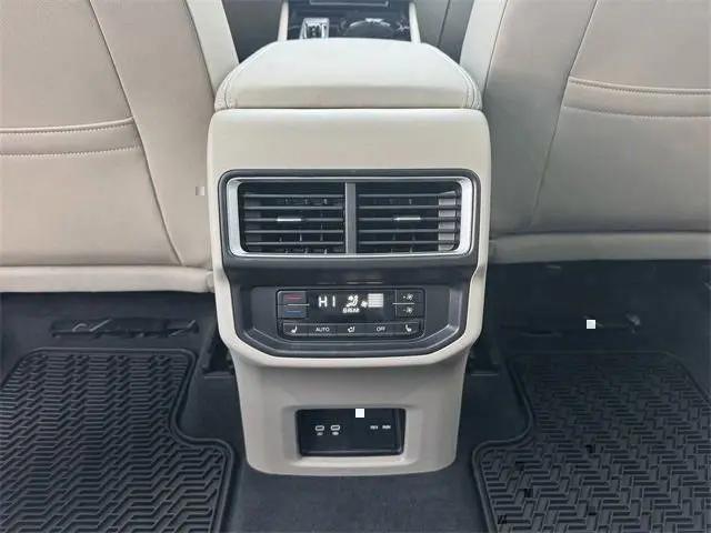 2026 Volkswagen Atlas SEL Premium R-Line