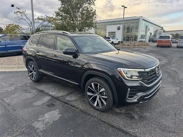 2026 Volkswagen Atlas SEL Premium R-Line