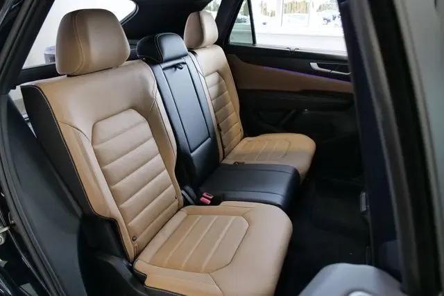 2026 Volkswagen Atlas Cross Sport SEL