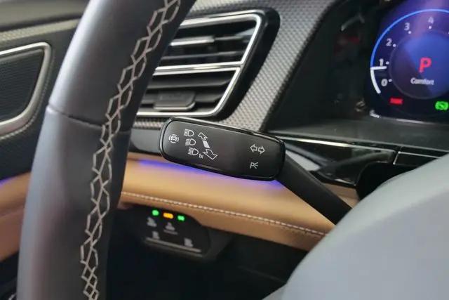 2026 Volkswagen Atlas Cross Sport SEL