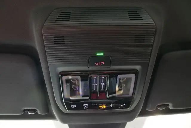 2026 Volkswagen Atlas Cross Sport SEL