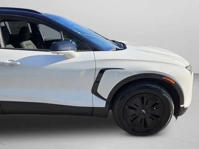 2025 Chevrolet V Blazer eAWD LT