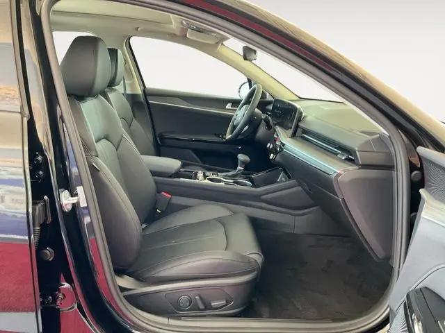 2026 Kia K5 EX
