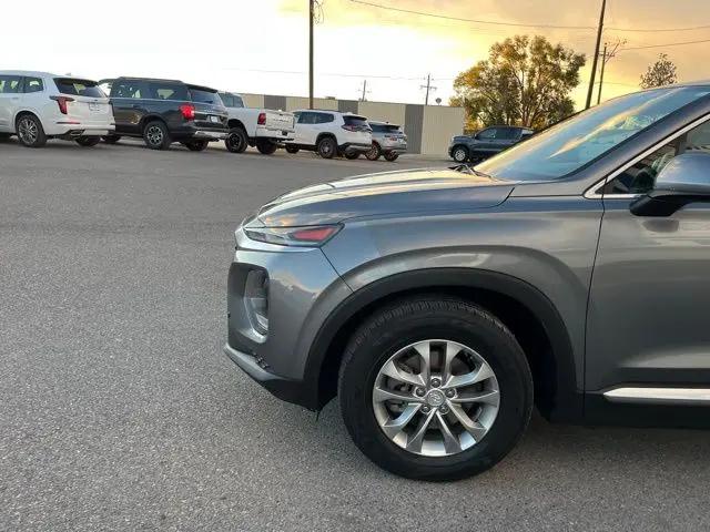 2019 Hyundai Santa Fe SE