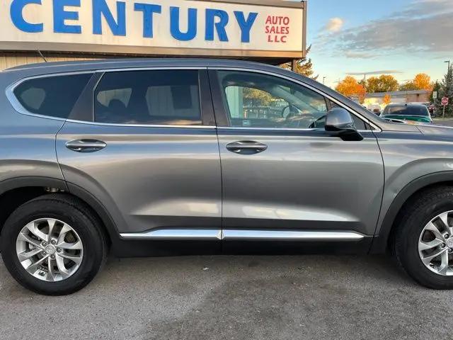 2019 Hyundai Santa Fe SE