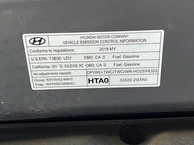 2019 Hyundai Santa Fe SE