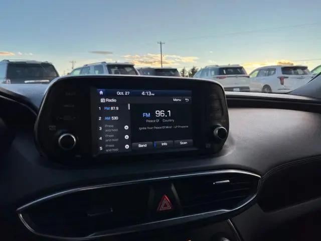 2019 Hyundai Santa Fe SE