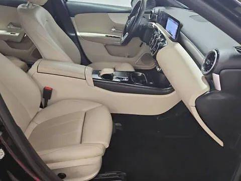 2020 Mercedes-Benz A 220 4MATIC