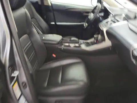 2017 Lexus NX 200t 200t
