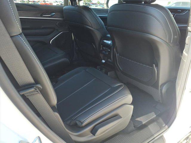 2025 Jeep Grand Cherokee L Limited 4x4