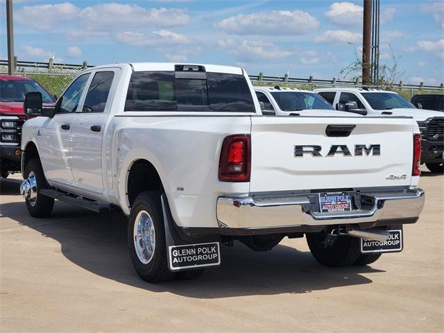 2026 RAM Ram 3500 RAM 3500 TRADESMAN CREW CAB 4X4 8 BOX