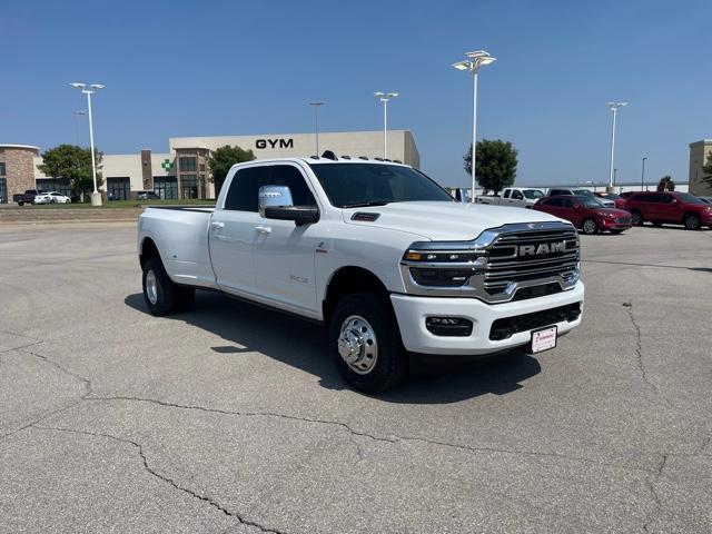 2026 RAM Ram 3500 RAM 3500 LARAMIE CREW CAB 4X4 8 BOX