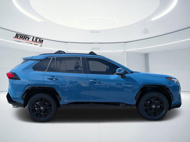 2023 Toyota RAV4 Hybrid SE