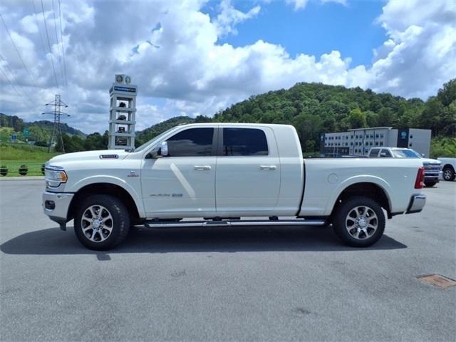 2022 RAM 3500 Limited Longhorn Mega Cab 4x4 64 Box