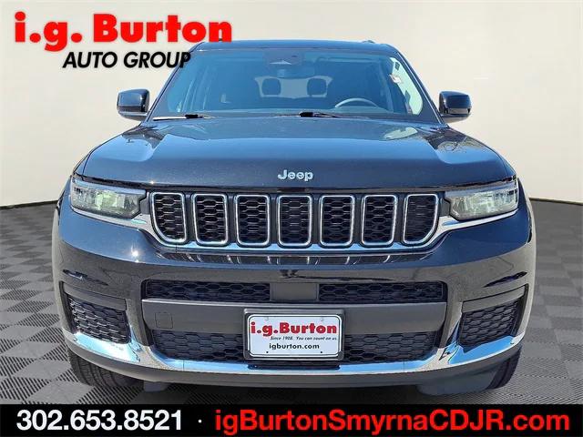 2023 Jeep Grand Cherokee L Laredo 4x4