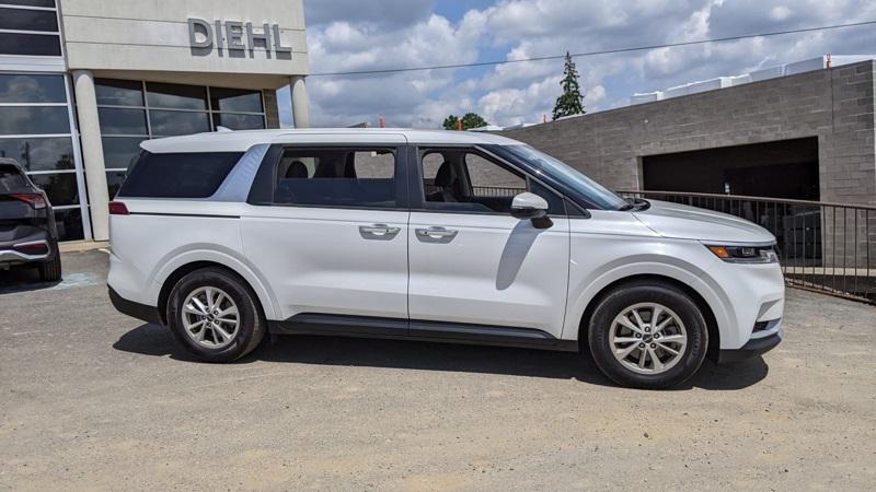 2024 Kia Carnival MPV LX Seat Package
