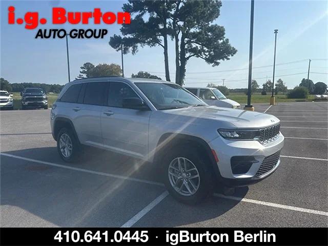 2025 Jeep Grand Cherokee Laredo X 4x4