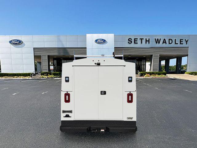 2025 Ford Transit Cutaway Base
