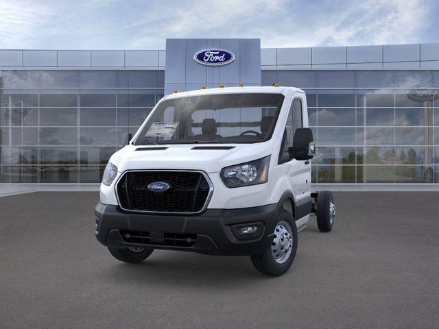 2025 Ford Transit Cutaway Base
