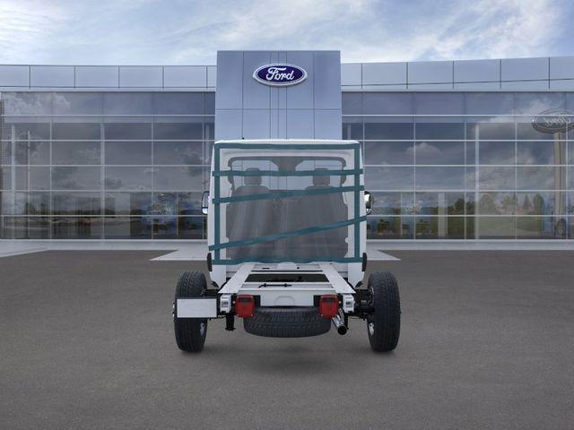 2025 Ford Transit Cutaway Base