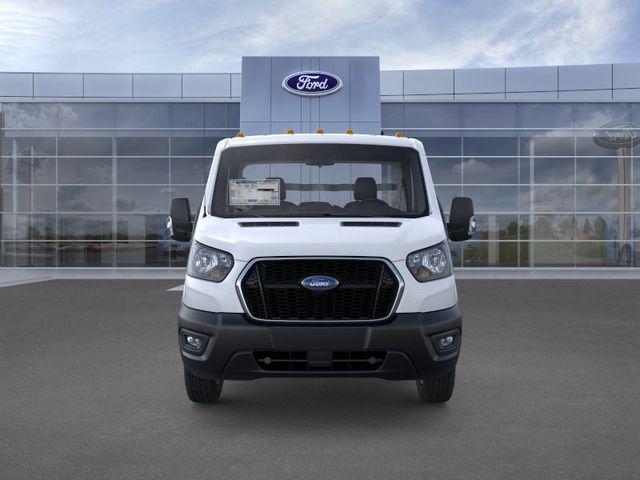 2025 Ford Transit Cutaway Base