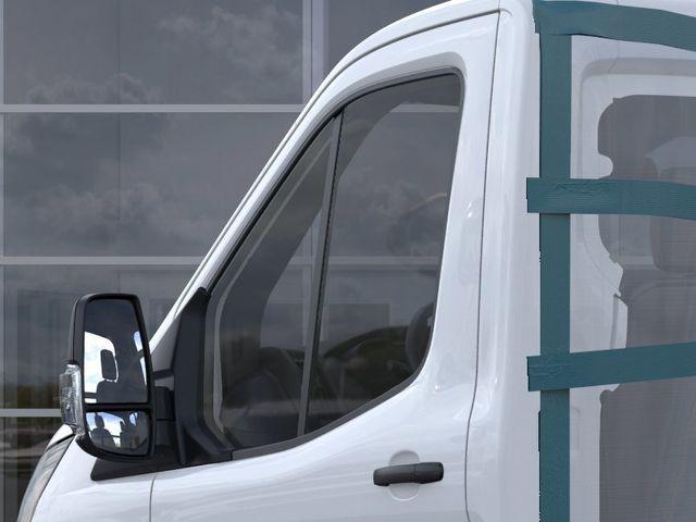 2025 Ford Transit Cutaway Base