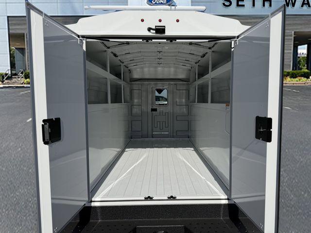 2025 Ford Transit Cutaway Base