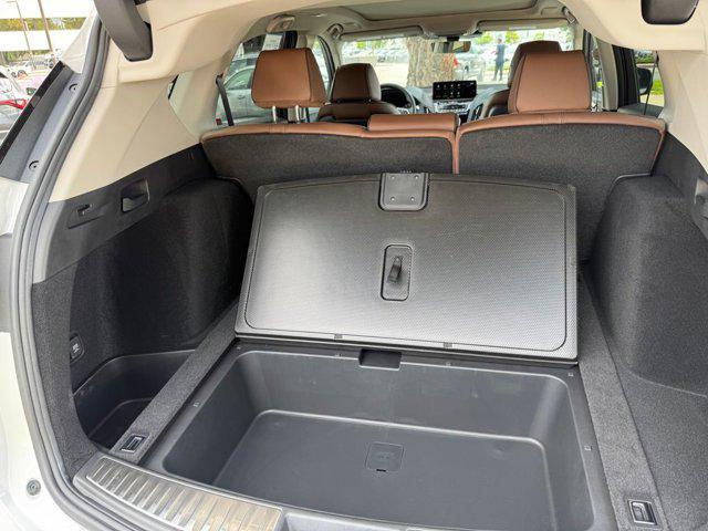 2025 Acura RDX Advance Package
