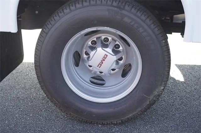 2025 GMC Sierra 3500HD Pro