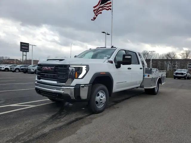 2025 GMC Sierra 3500HD Pro
