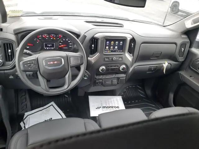 2025 GMC Sierra 3500HD Pro