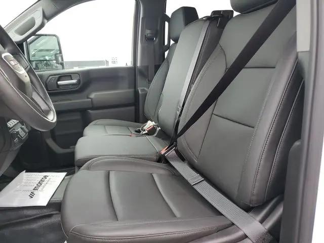 2025 GMC Sierra 3500HD Pro