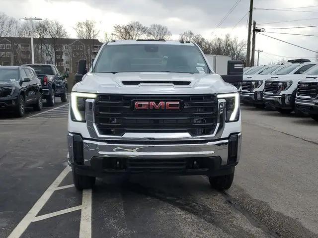 2025 GMC Sierra 3500HD Pro