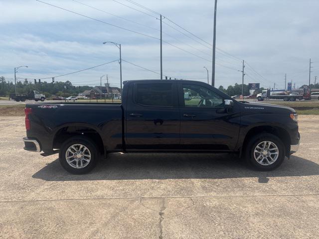 2023 Chevrolet Silverado 1500 4WD Crew Cab Short Bed LT with 2FL