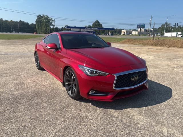 2021 INFINITI Q60 LUXE