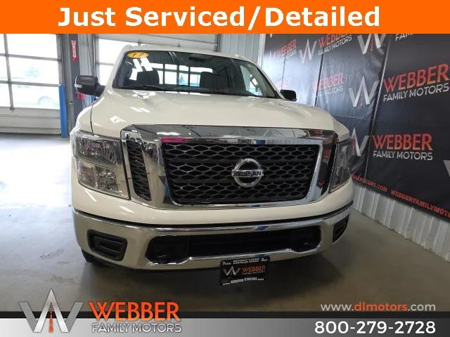 2017 Nissan TITAN SV 2017 Nissan TITAN SV