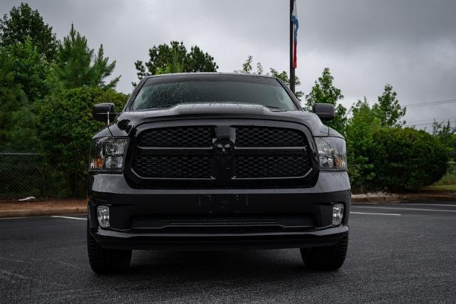 2019 Ram 1500 Classic Express Crew Cab 4x4 57 Box
