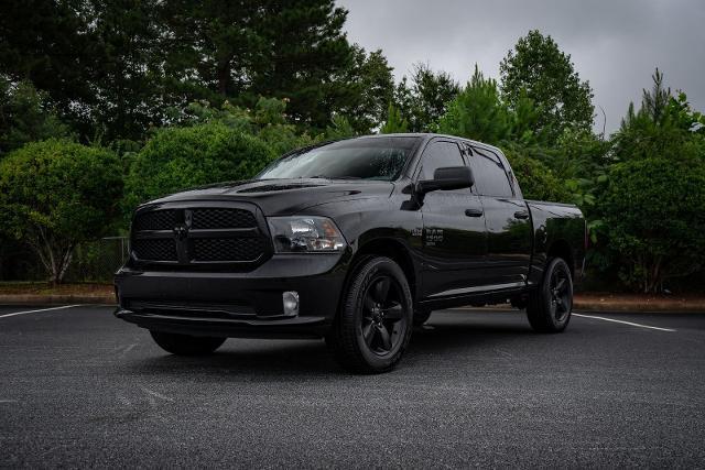 2019 Ram 1500 Classic Express Crew Cab 4x4 57 Box