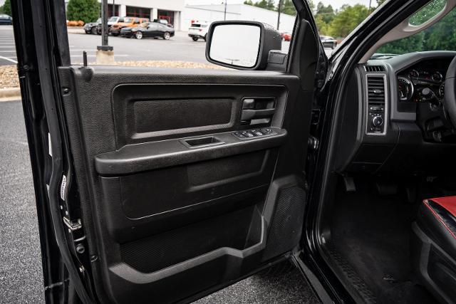 2019 Ram 1500 Classic Express Crew Cab 4x4 57 Box