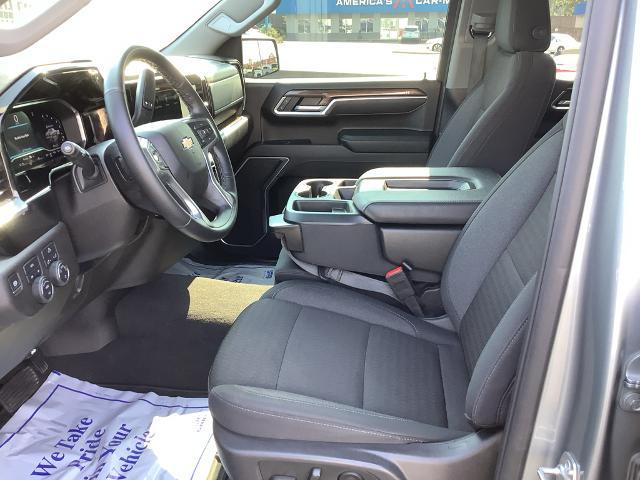2025 Chevrolet Silverado 1500 4WD Crew Cab Standard Bed LT