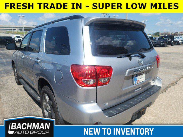 2014 Toyota Sequoia SR5 5.7L V8