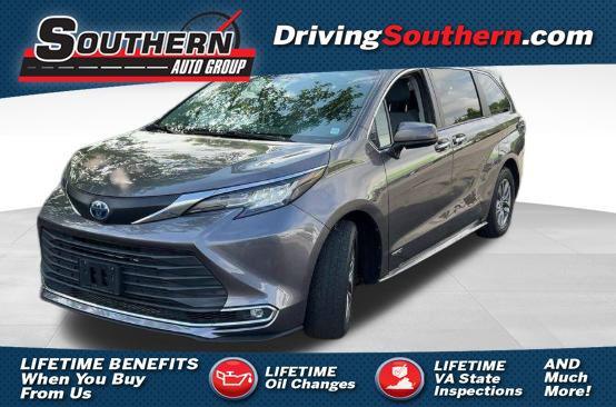 2021 Toyota Sienna XLE