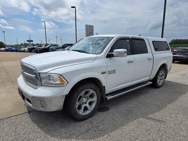 2017 RAM 1500 Laramie Crew Cab 4x4 57 Box