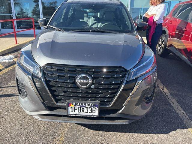 2023 Nissan Kicks SR Xtronic CVT
